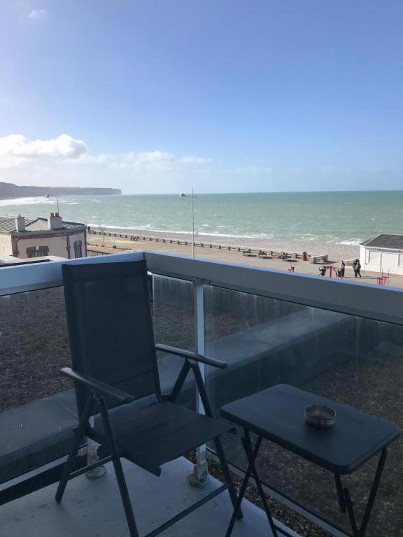 Ideal Famille Et Couple , Vue Mer Residence Calme Fécamp Exterior foto